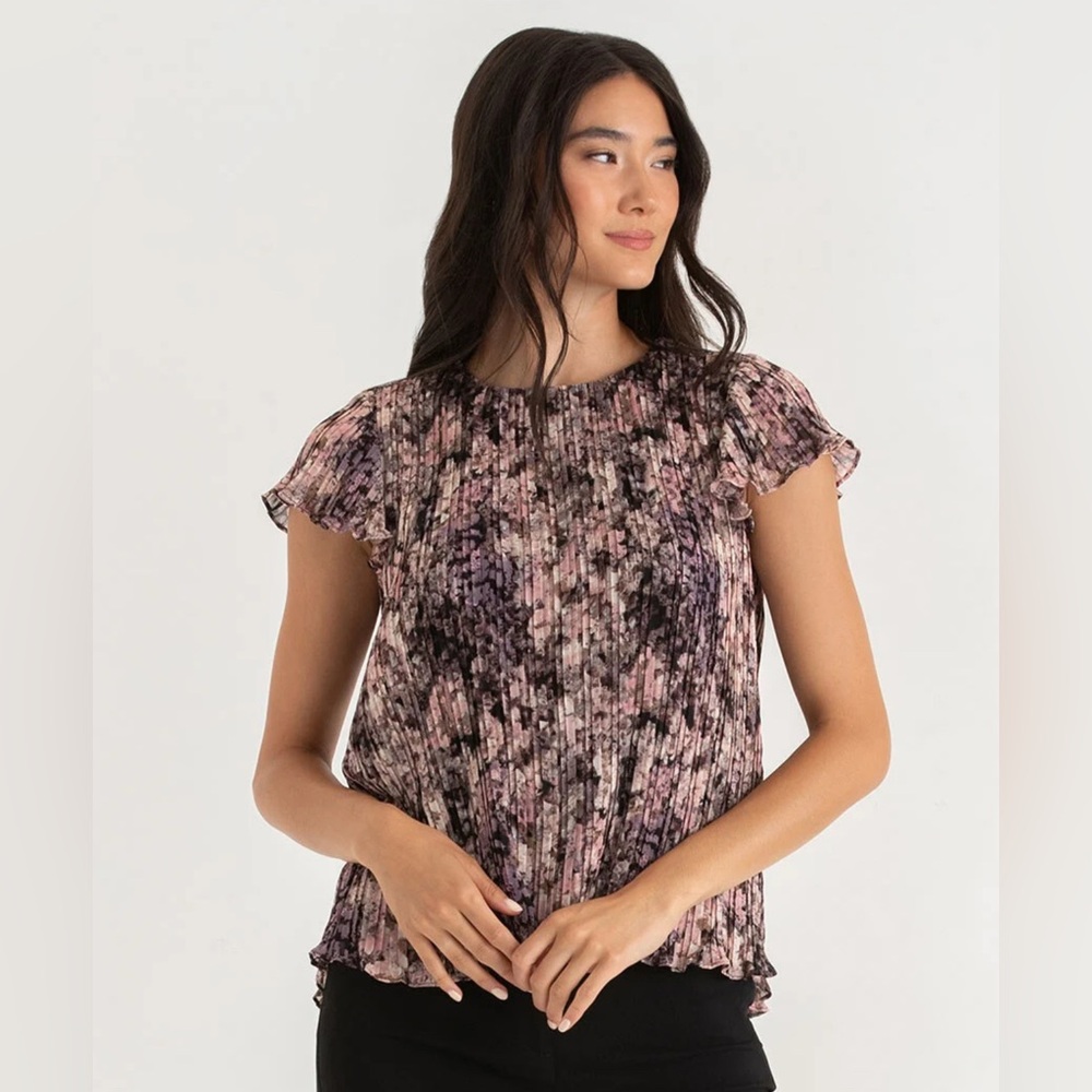 Ricki’s Short Sleeve Pleated Blouse